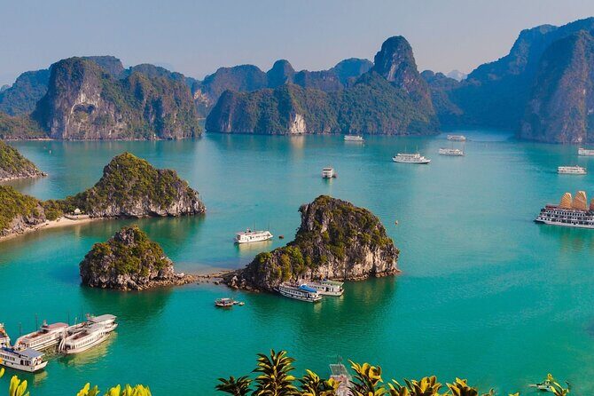 Unlock the Secrets of Bai Tu Long Bay in 3 Day Expedition - Key Points