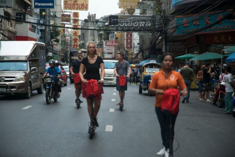 unseen-bangkok-electrifying-e-scooter-guided-tour