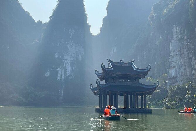Unveil the Wonders of Ninh Binh: Hoa Lu, Trang An, Mua Caves - FAQs