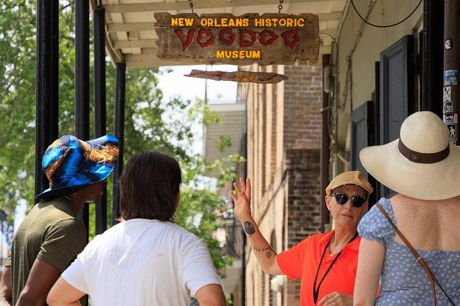 unveiling-voodoo-walking-tour-with-entrance-into-voodoo-temple