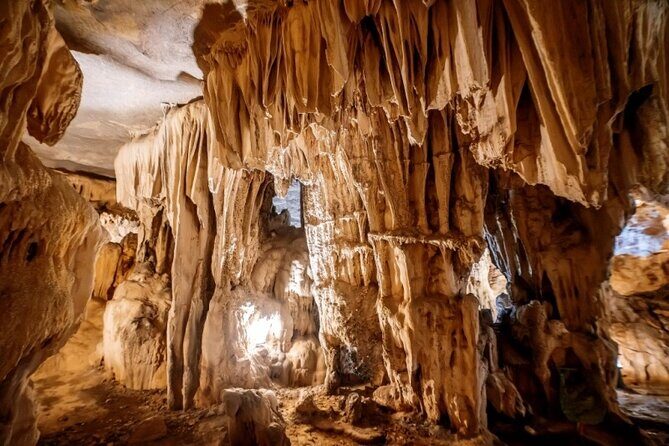 Unwind in Halong Bay 2 Days 1 Night Luxury Cruise from Hanoi - Who Is This Tour Best For?