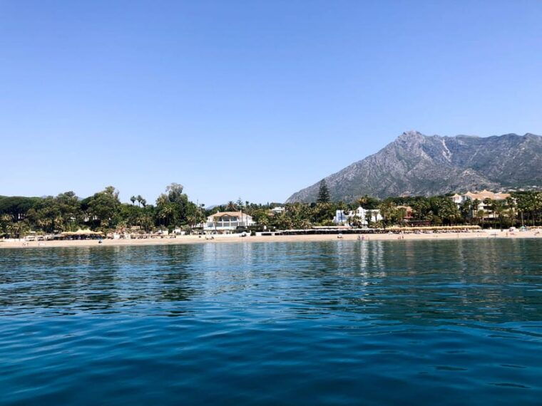 up-to-11-pax-enjoy-the-marbella-coast-line-on-board