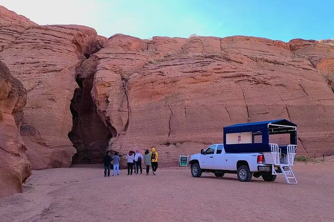 upper-antelope-canyon-horseshoe-bend-from-vegas-lunch-freewifi