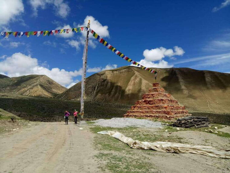 upper-mustang-4wd-overland-tour