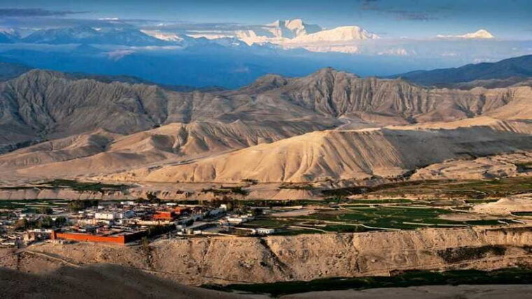 upper-mustang-trekking-14-days-tibetan-buddhist-culture