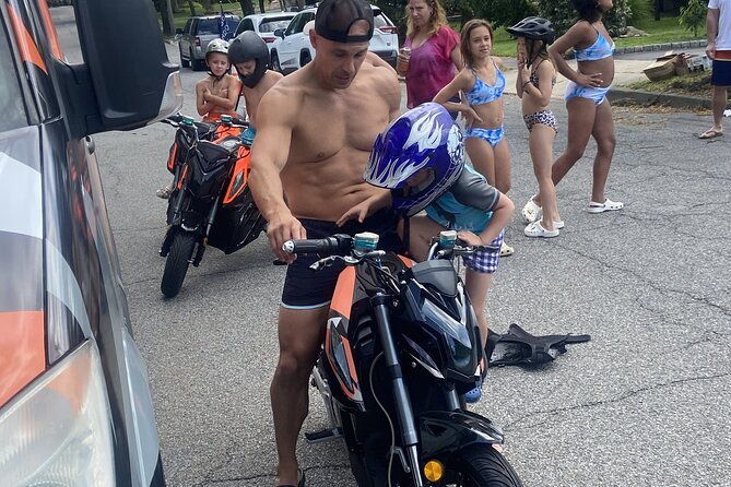 uptown-to-midtown-roosevelt-island-tour