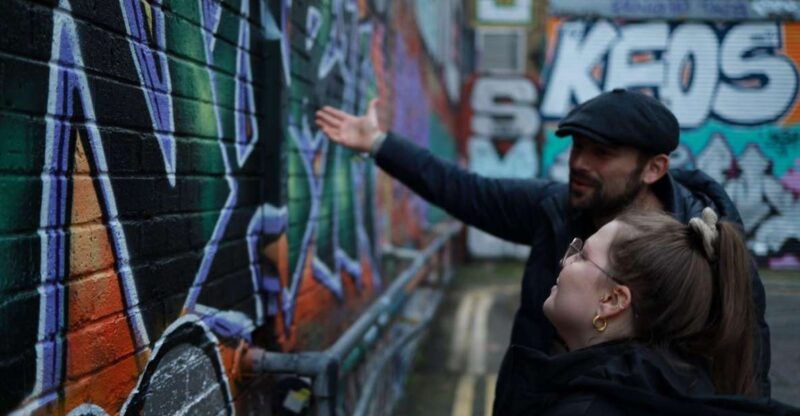 urban-canvas-exploring-shoreditchs-vibrant-street-art-2