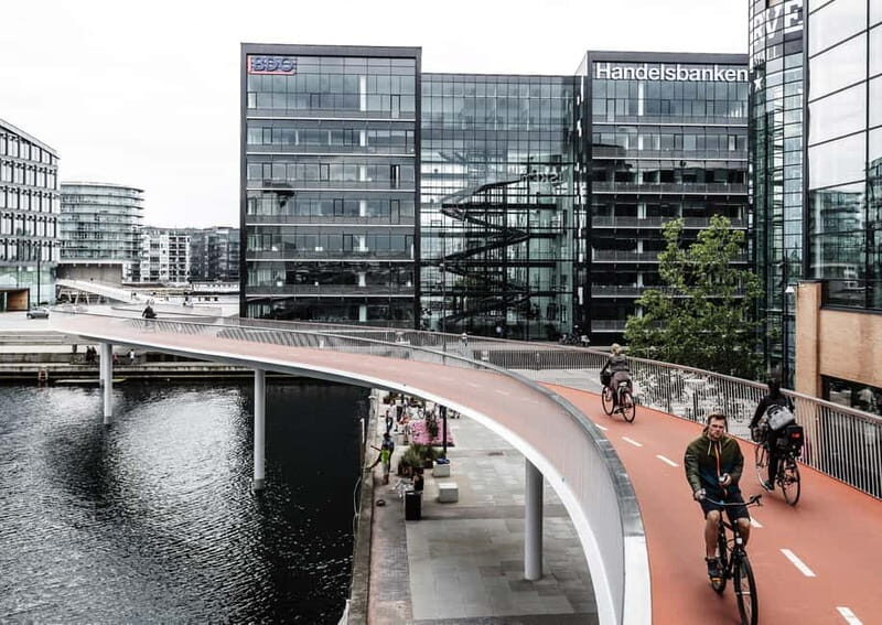Urban Design and Livability E-bike Tour - Exploring Copenhagen’s Urban Planning & Architecture
