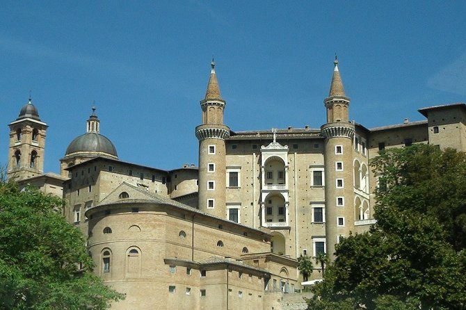 urbino-and-palazzo-ducale