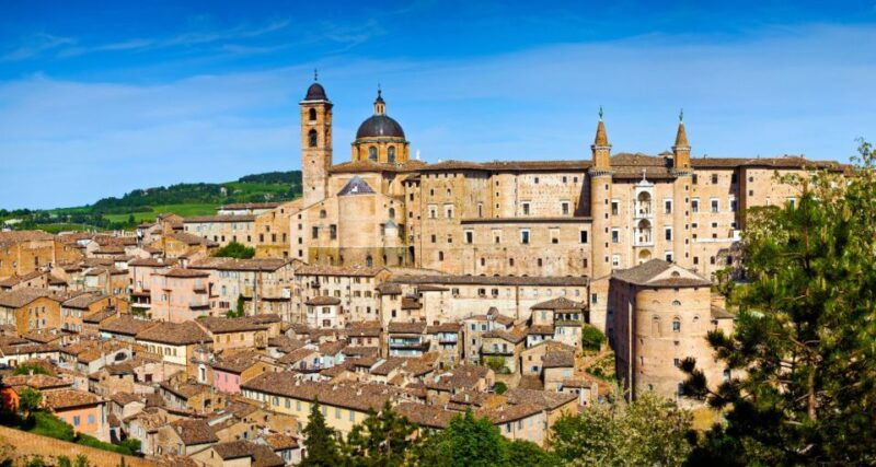 urbino-private-walking-tour-with-ducal-palace-ticket