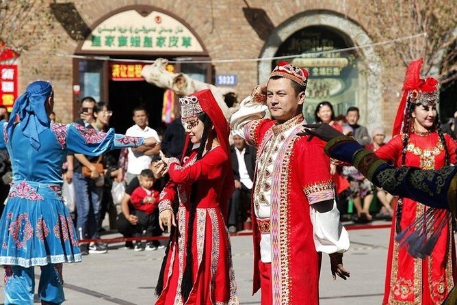 Urumqi Private City Tour with English Speaking Driver Service - Exploring Urumqi: A Private City Tour with an English-Speaking Driver