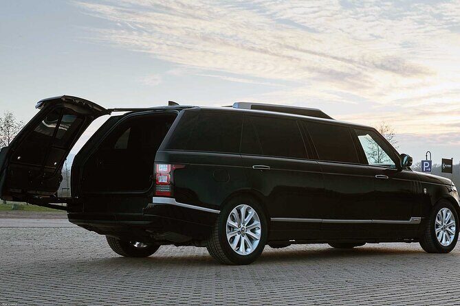 Use the comfortable transportation from Dubai airport to hotel & vice versa - The Sum Up