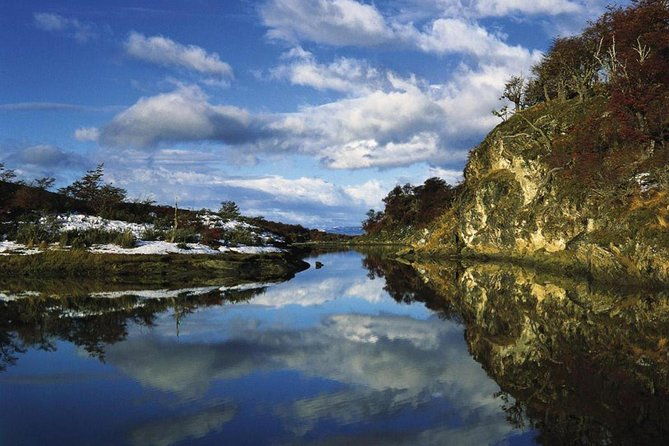 ushuaia-escondido-and-fagnano-lakes-with-transfer