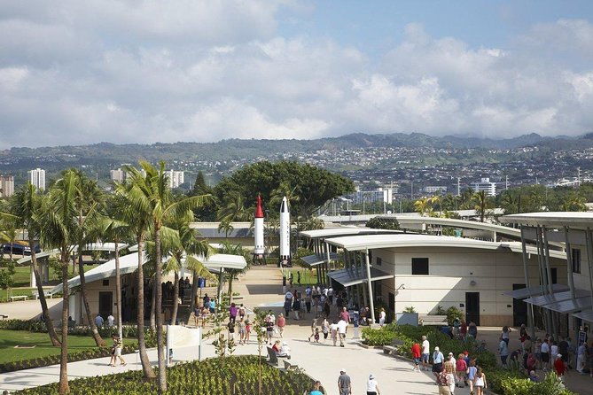 uss-arizona-memorial-honolulu-city-aloha-pearl-harbor-tour-oahu-2
