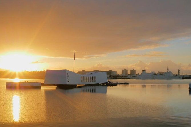 uss-arizona-memorial-honolulu-city-aloha-pearl-harbor-tour-oahu