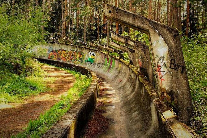 utopia-of-titos-yugoslavia-titos-bunker-siege-of-sarajevo-2