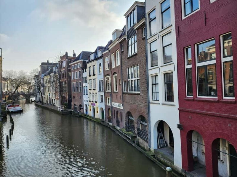 Utrecht: Family-Friendly Walking Tour with Guide - Key Points