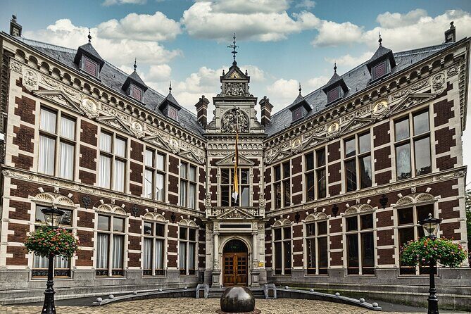 Utrecht Private Walking Tour With A Professional Guide - Final Thoughts