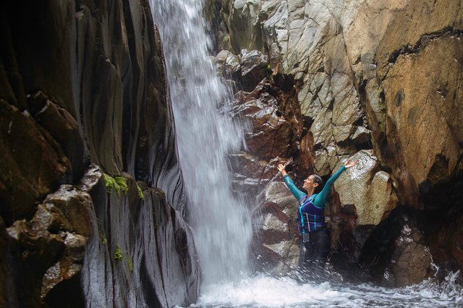 utuado-canyon-river-waterfall-adventure-in-puerto-rico