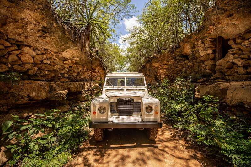 Uxmal: Private Plantations Tour in a Vintage Land Rover - Key Points