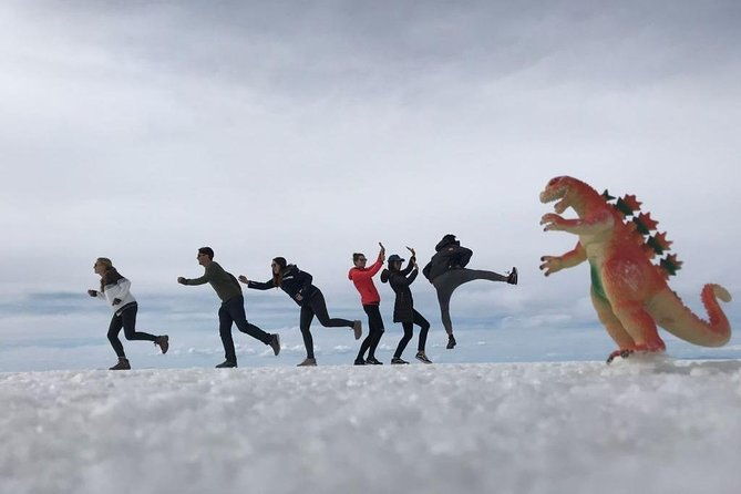 uyuni-salt-flats-day-trip-english-guide