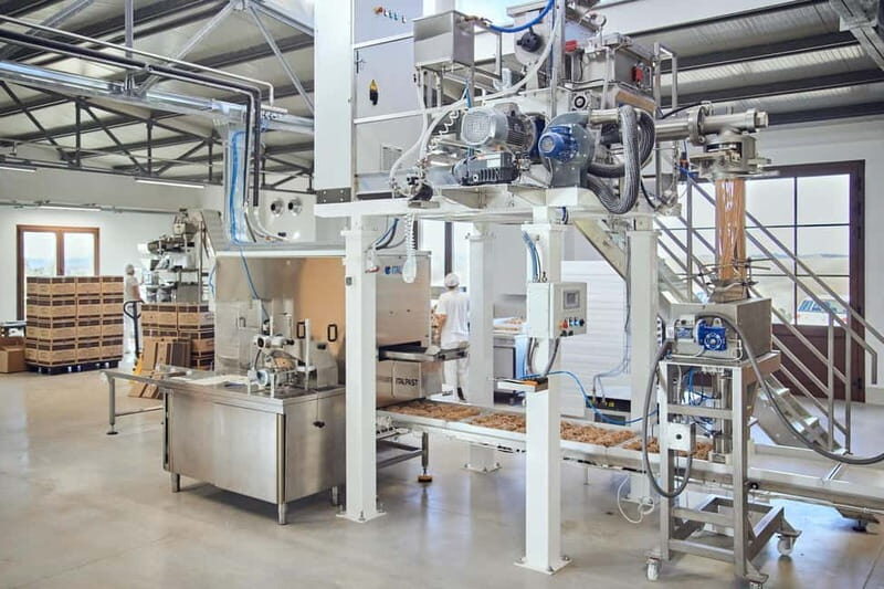 Val d'Orcia: Mill and Pasta Factory Tour with Tasting Lunch - Key Points