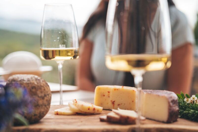 val-dorcia-wine-and-food-tasting-at-a-podere