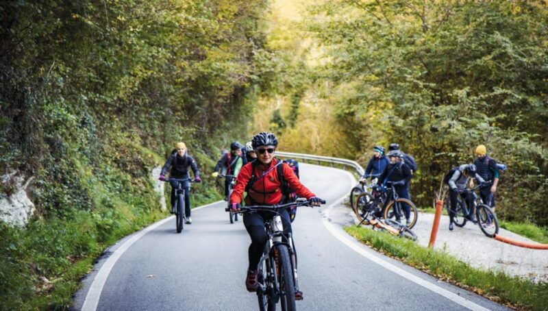 valdobbiadene-guided-e-bike-tour-in-prosecco-hills