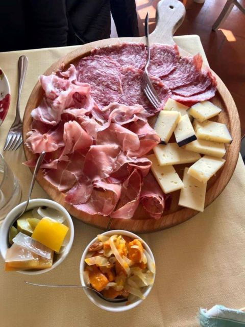 valdobbiadene-prosecco-private-tour-taste-with-sommelier