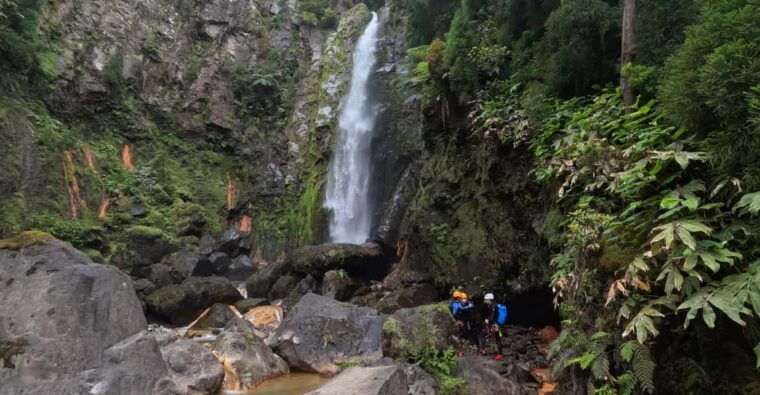 vale-das-lombadas-ultra-adventurepark-canyoning