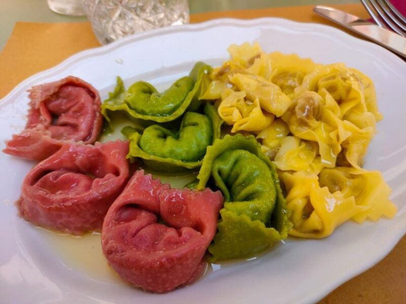 valeggio-tasting-of-3-garda-wines-with-handmade-tortellini