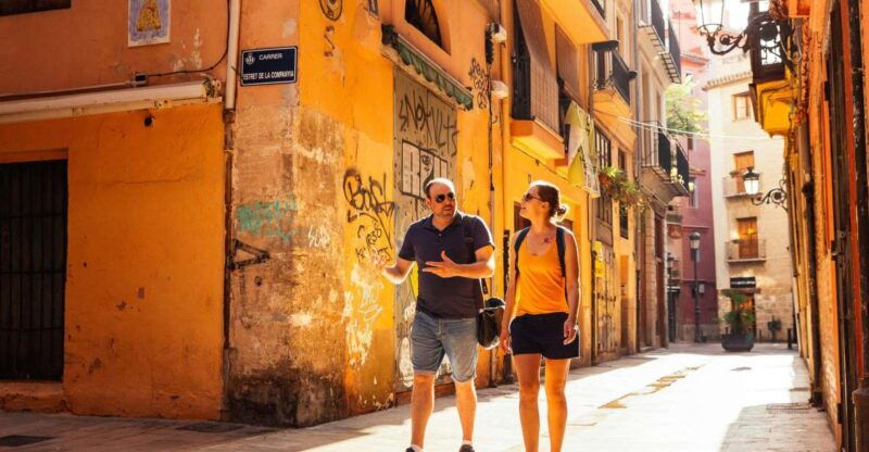 valencia-1-5-hour-private-kick-start-tour-with-a-local