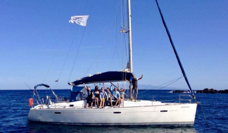 valencia-2-hour-private-boat-cruise
