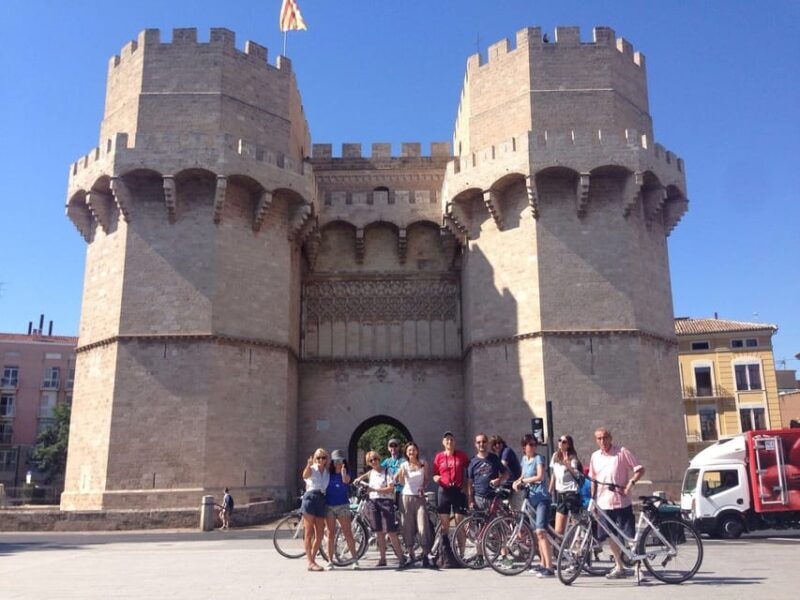 valencia-3-hour-city-bike-tour