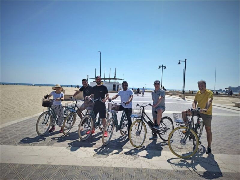 valencia-3-hour-guided-city-sightseeing-beaches-bike-tour