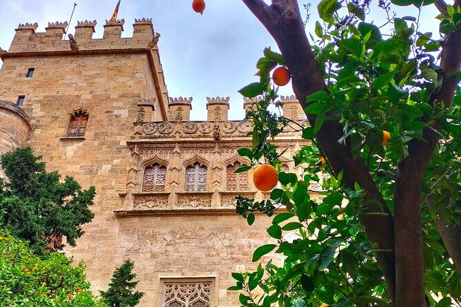 valencia-art-architecture-guided-tour-with-monuments-tickets