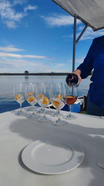 valencia-boat-ride-with-tasting-of-valencian-vermouths