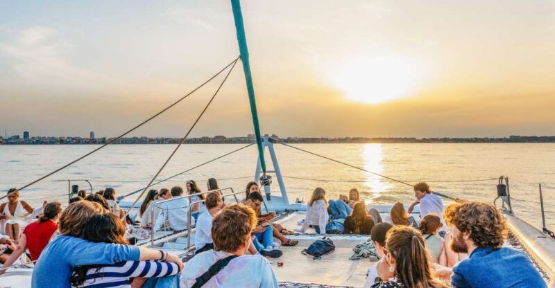 valencia-catamaran-cruise-with-sunset-option