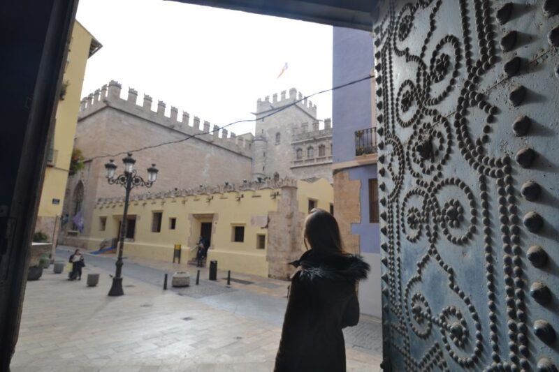 valencia-cathedral-st-nicholas-and-lonja-de-la-seda-tour