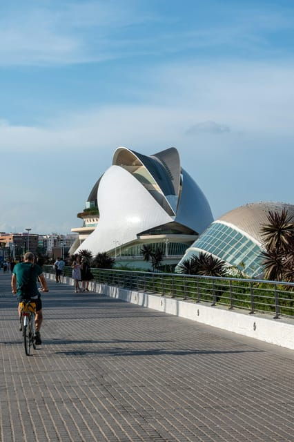 valencia-city-bike-tour-history-and-gastronomy
