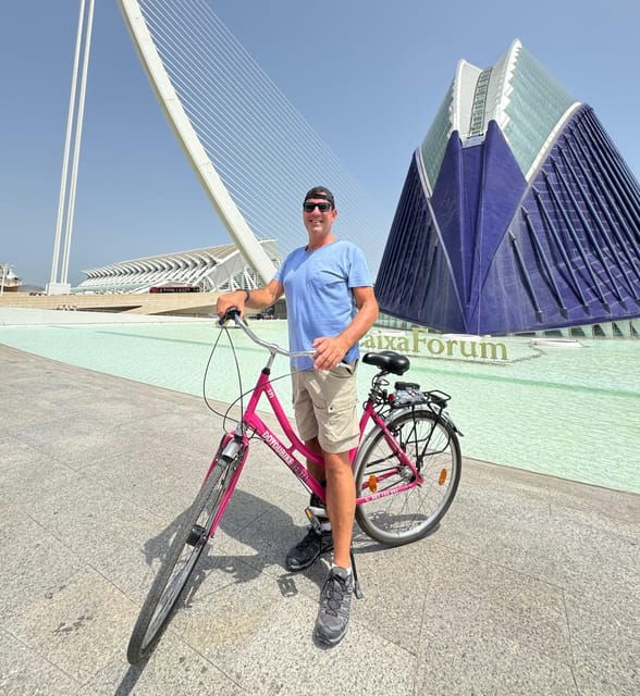 valencia-city-highlights-guided-bike-tour