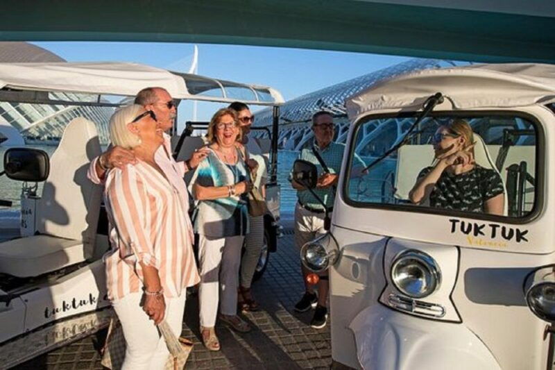 valencia-complete-tuk-tuk-tour-around-the-city