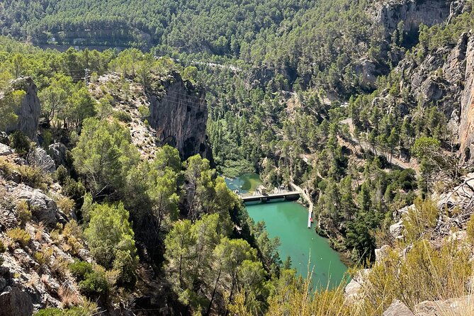 valencia-day-trip-with-swimming-and-hiking-in-montanejos