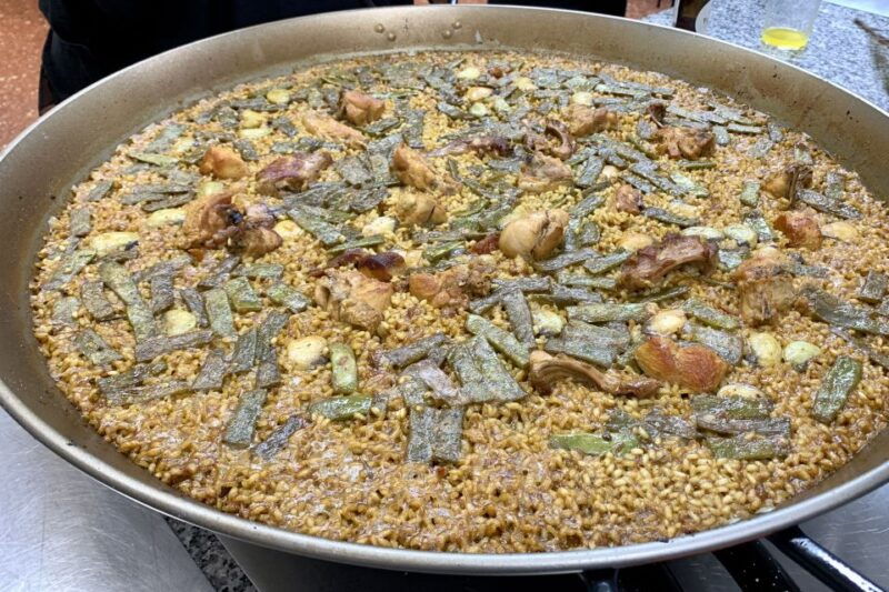 valencia-evening-guided-paella-workshop-tapas-and-drinks