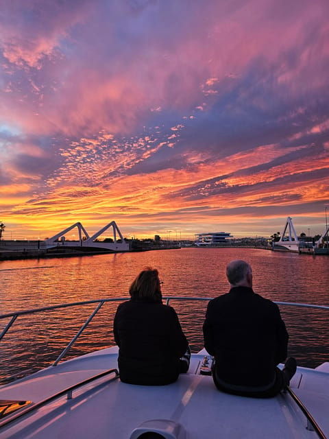 valencia-exclusive-sunset-cruise-with-drink