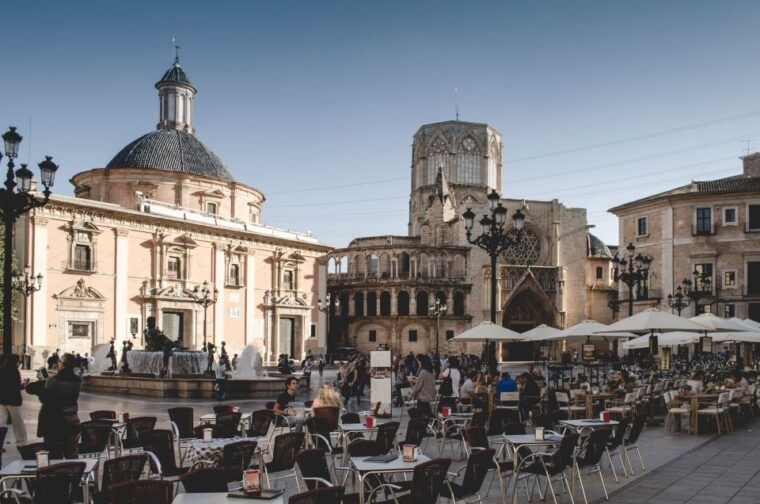 valencia-express-walk-with-a-local-in-60-minutes