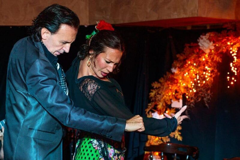 valencia-flamenco-show-at-tablao-la-reina