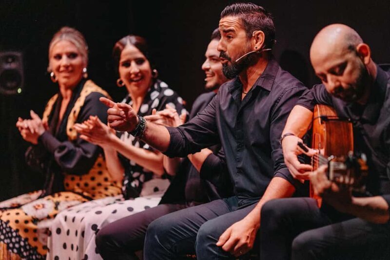 Valencia: Flamenco Show with Dinner at La Bulería - Who Will Love This Experience?