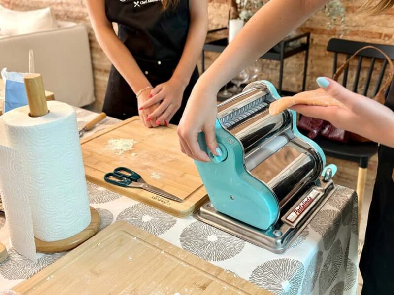 Valencia: Fresh Pasta Workshop at an Italian Chef's Home - Who Will Love This Tour?