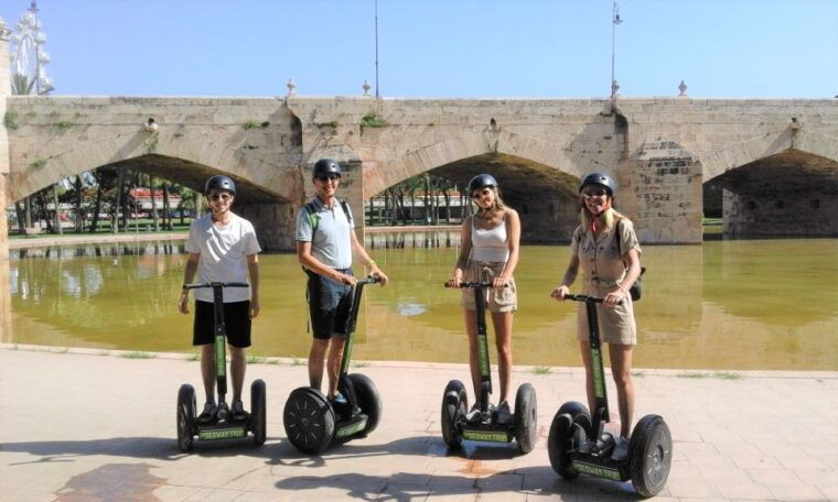 valencia-garden-palace-music-segway-tour